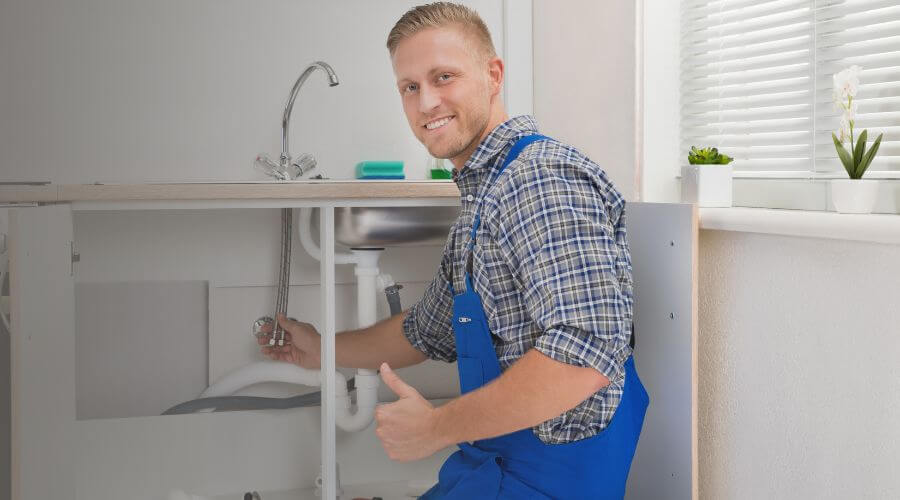 Expert burst pipe repair services in Havana, FL